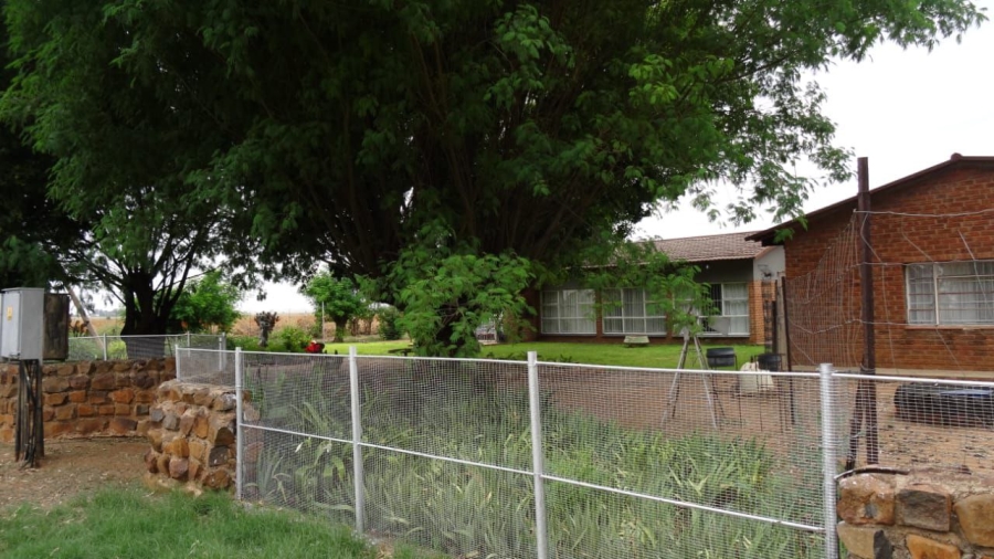 11 Bedroom Property for Sale in Bloemfontein Rural Free State